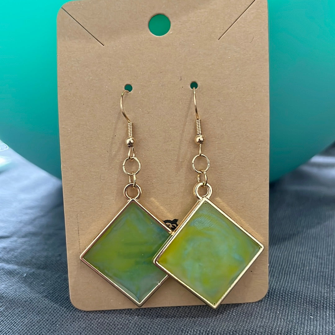 Green Diamond earrings - gold frame