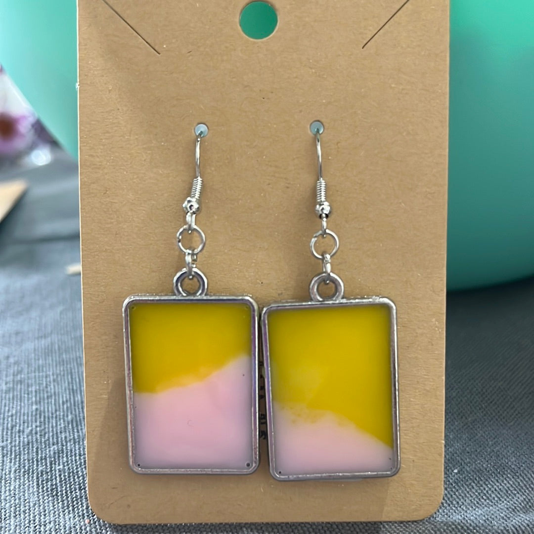 Yellow and pink rectangle earrings with frame