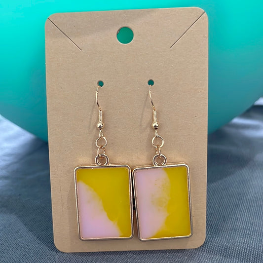 Pink/yellow rectangle earrings - gold frame